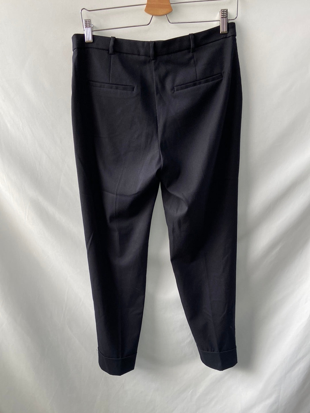 MANGO. Pantalón de vestir azul T.38