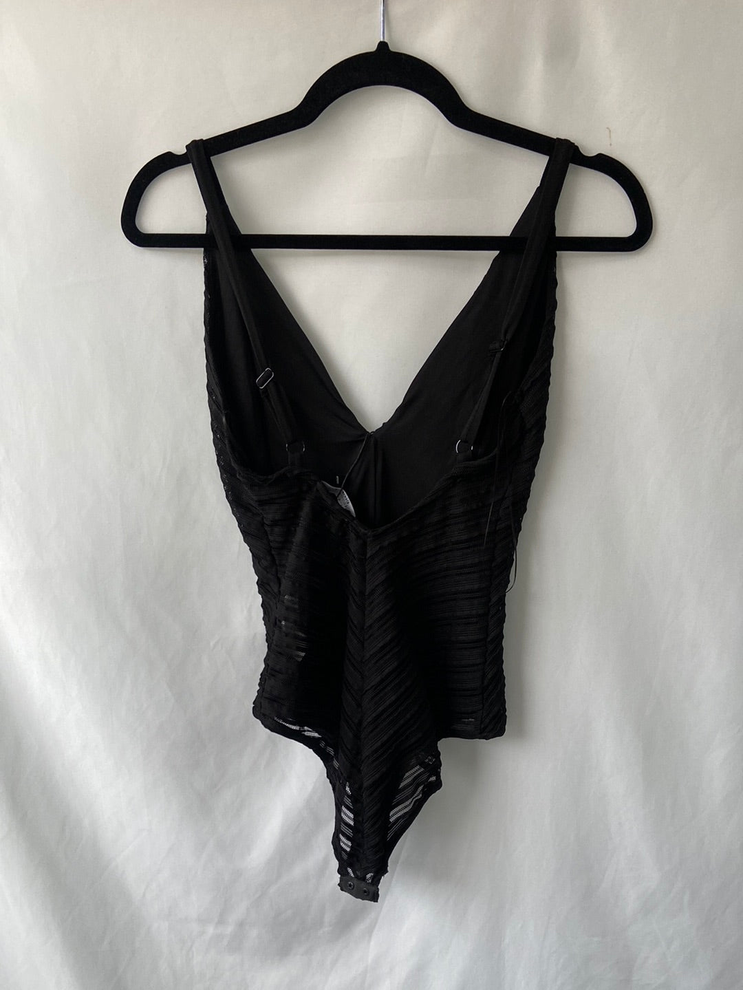 BERSHKA.Body negro textura T.M