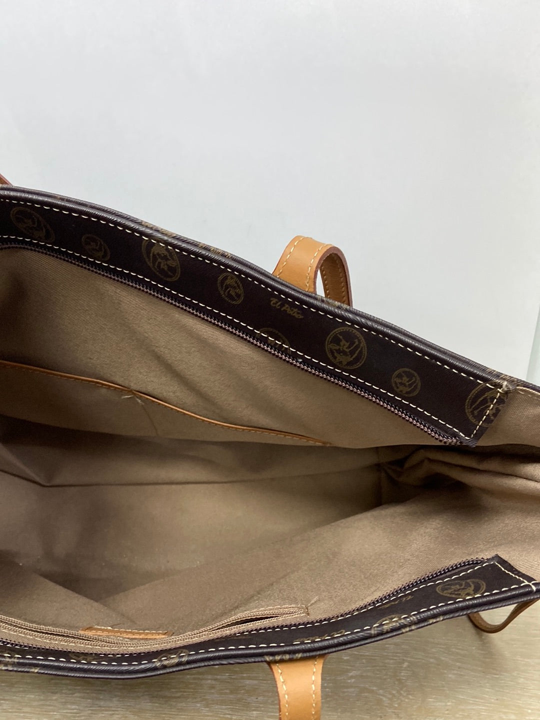 EL POTRO. Bolso shopper anagrama