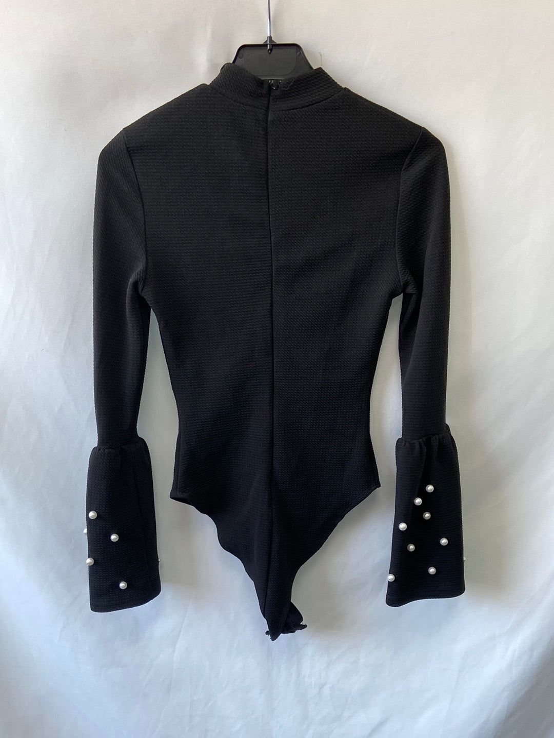 SHEIN. Body negro perlas T.xs