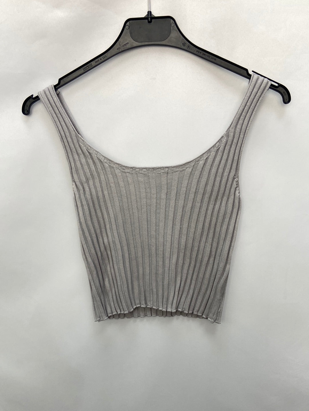 OTRAS.Croptop gris canalé T.s