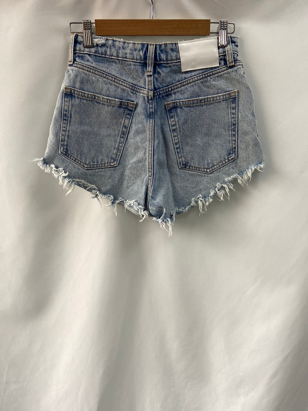 ZARA.Denim shorts S.36