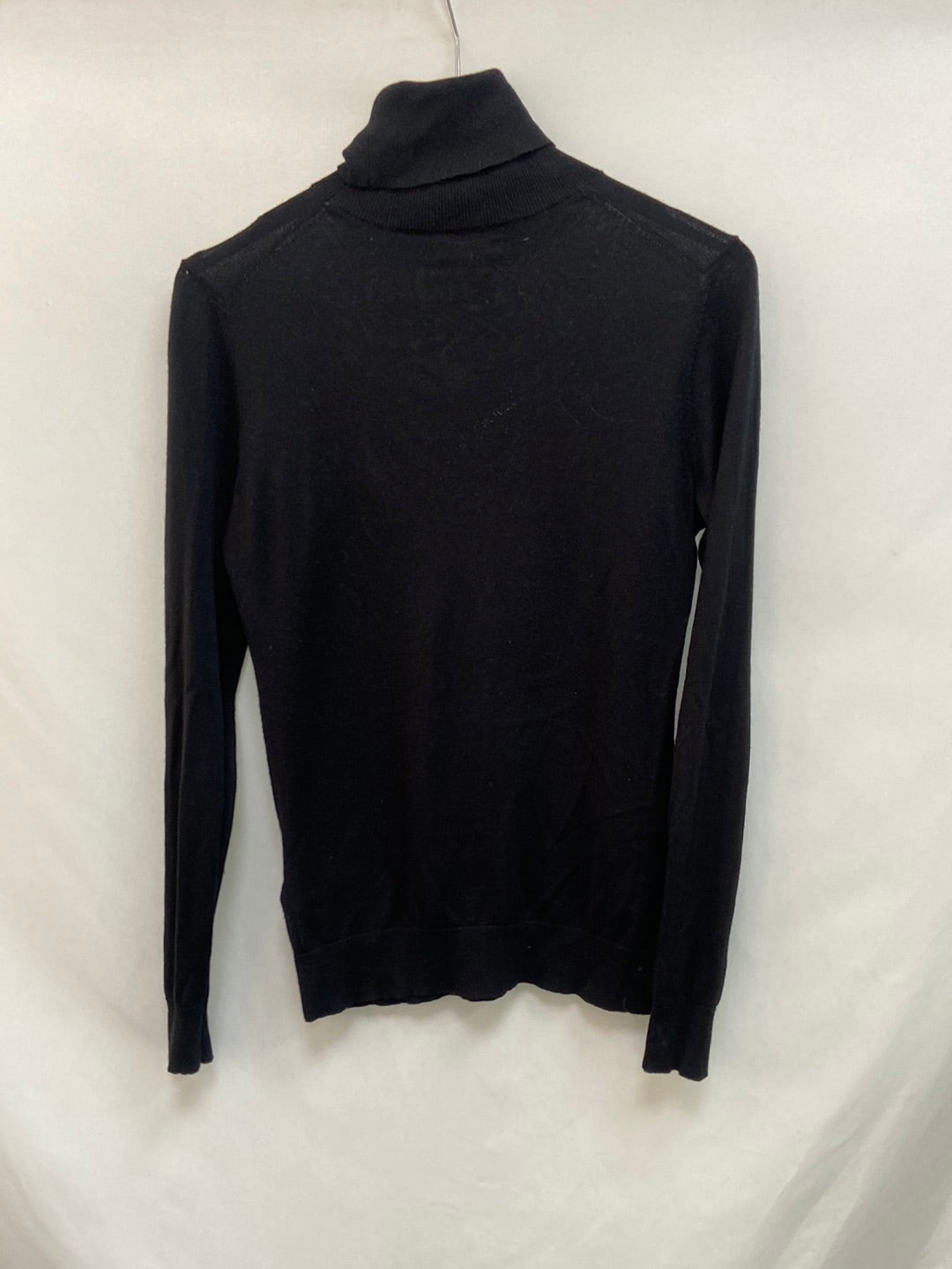 MASSIMO DUTTI.Jersey negro cuello vuelto T.XS