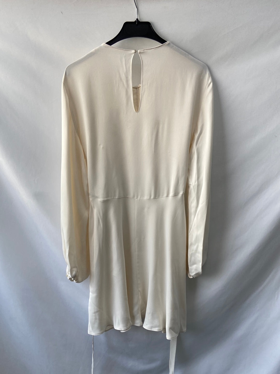 ZARA. Vestido corto blanco encaje T.s