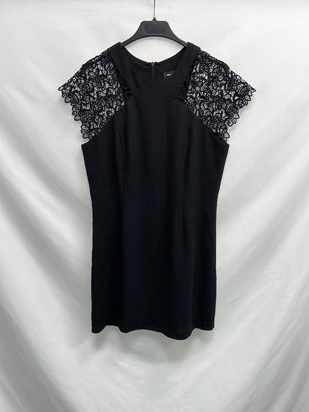 MANGO.Black lace shoulder dress Tm  Hibuy market