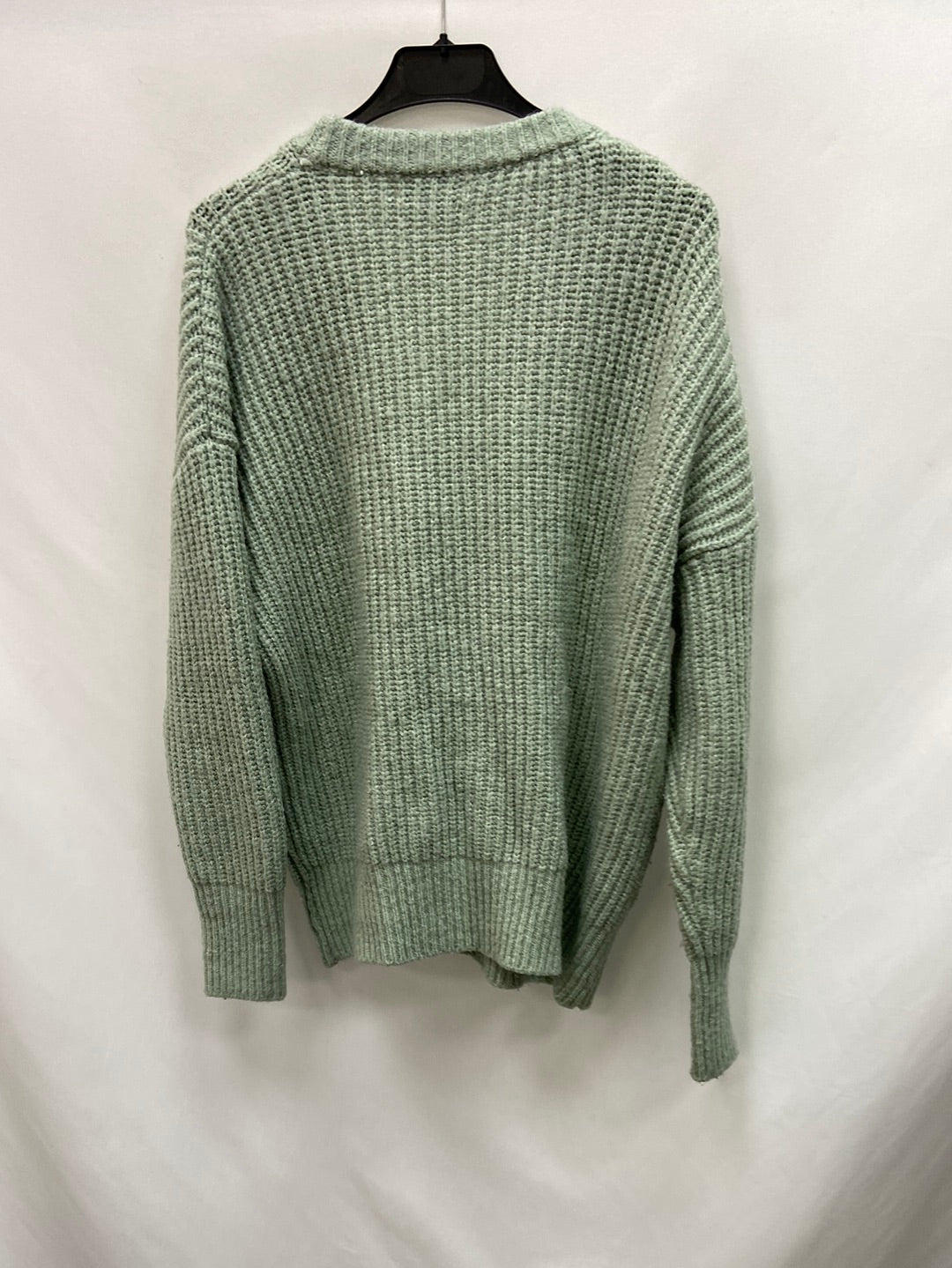INDEFEIR.Green buttoned cardigan TL