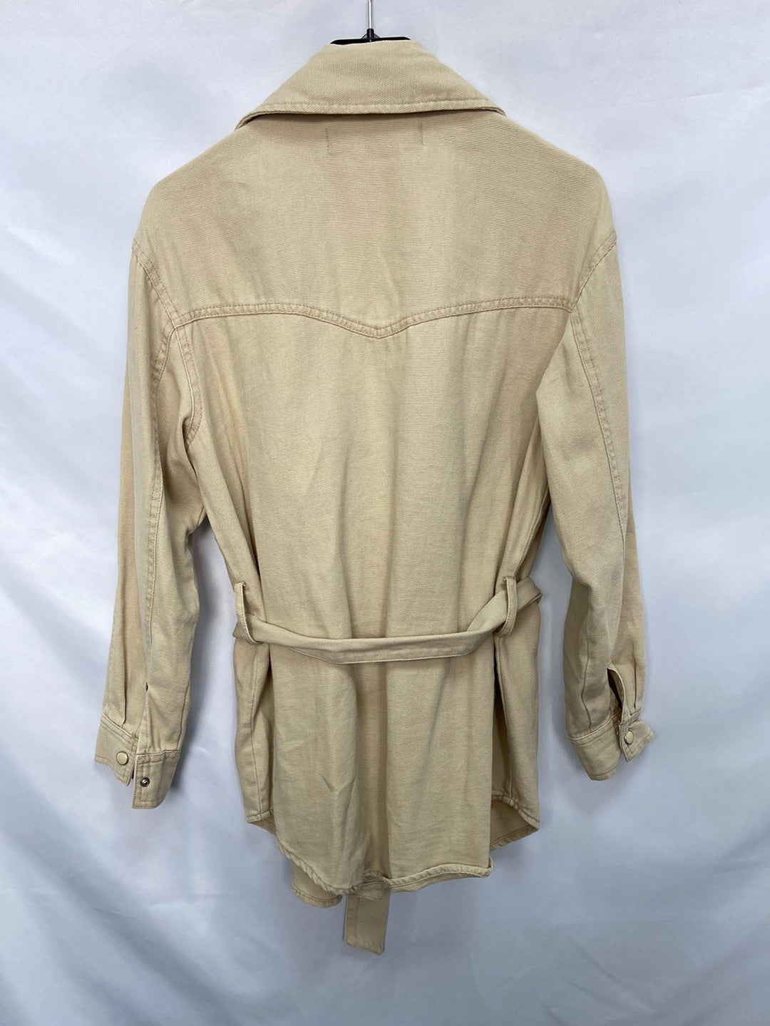 ZARA.Camisa/sobrecamisa beige cinturón T.xs