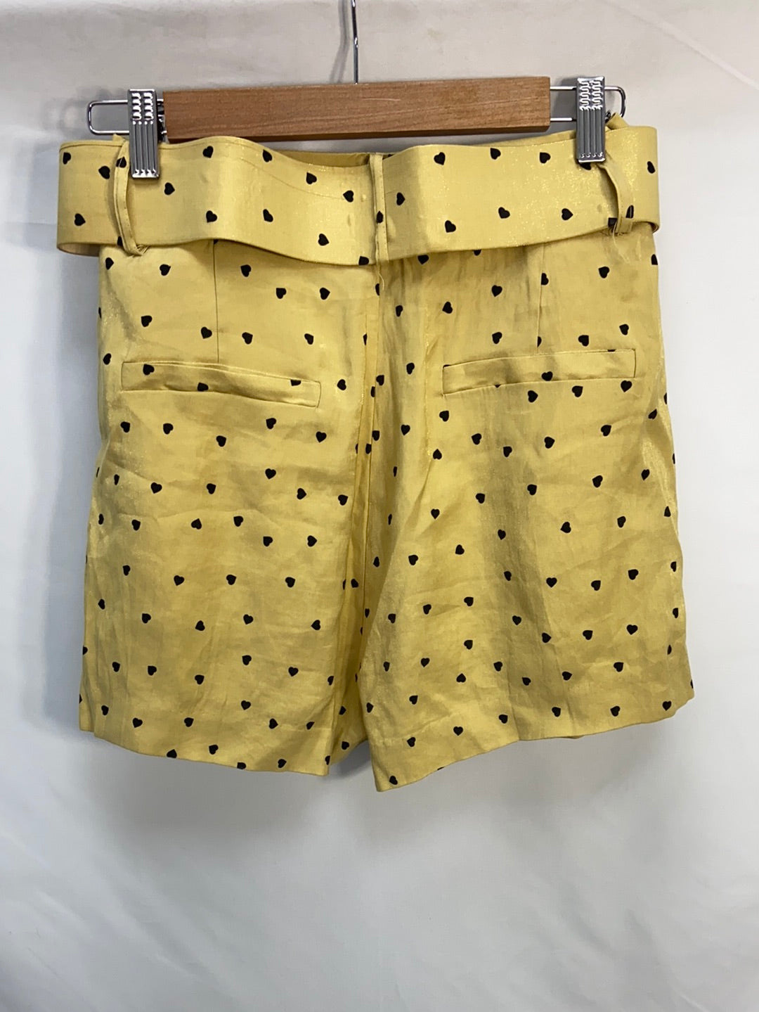 LOAVIES.Short amarillos pastel corazones T.s