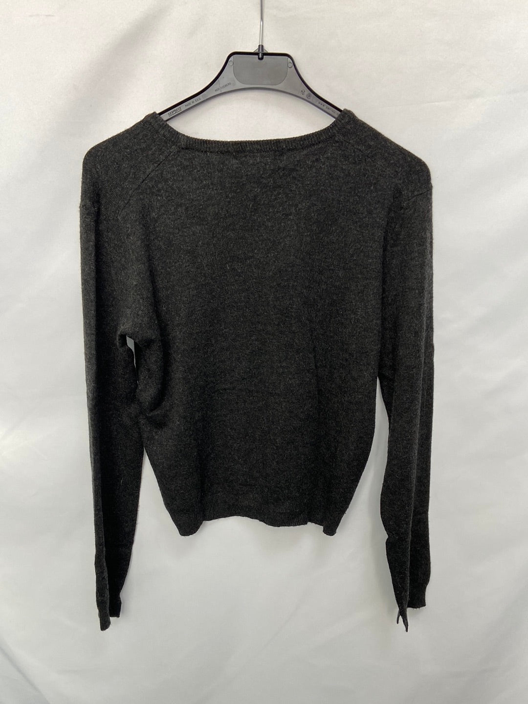 PULL&BEAR.Jersey gris fino cortito T.XL (s)