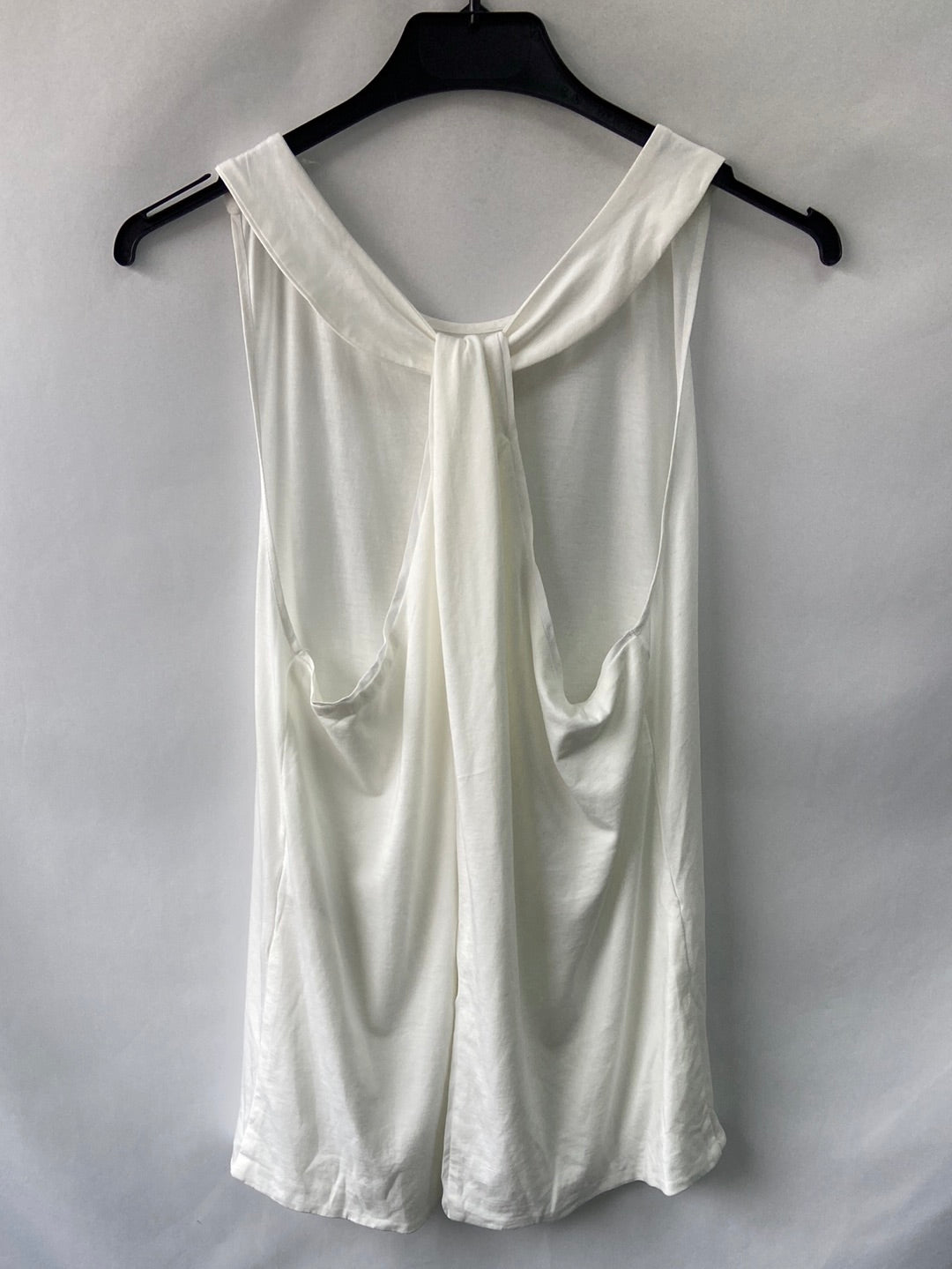 MASSIMO DUTTI. White top with back, size M