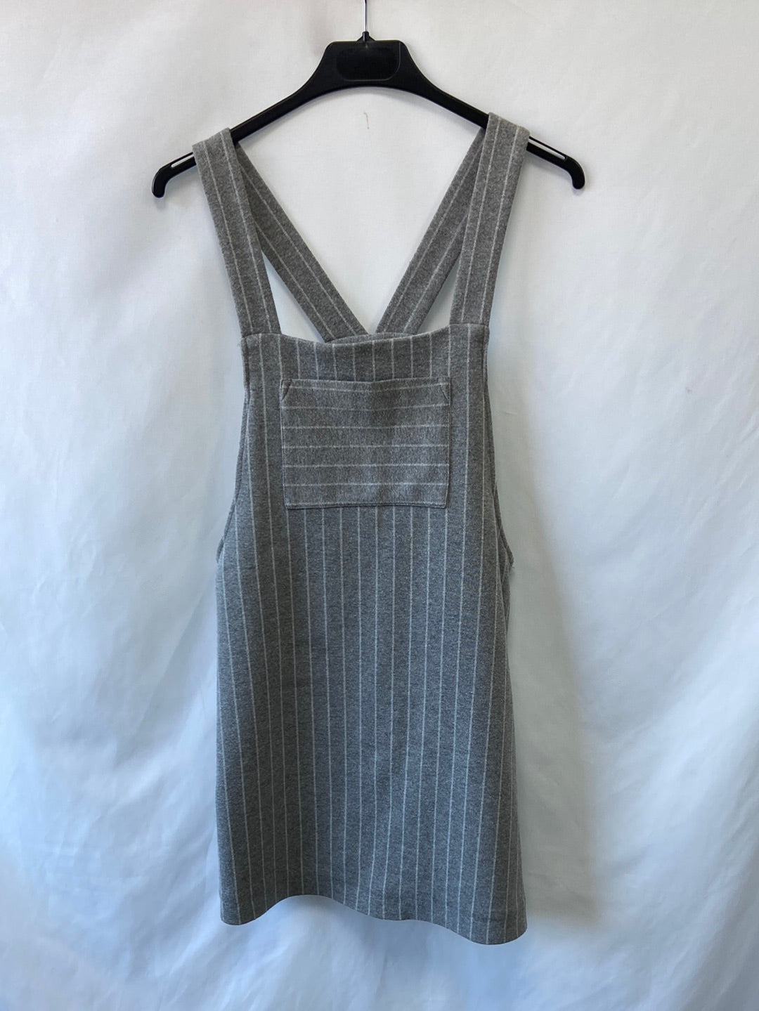 PRIMARK.Grey pinafore dress size 38 Hibuy market PRIMARK.Grey pinafore dress size 38 Hibuy market