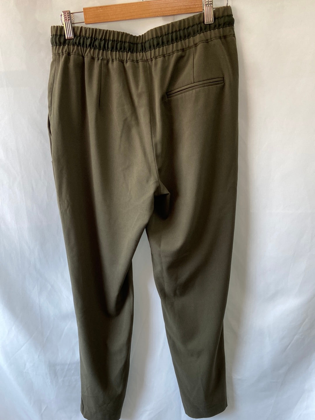 ZARA. Pantalones S (s/m)