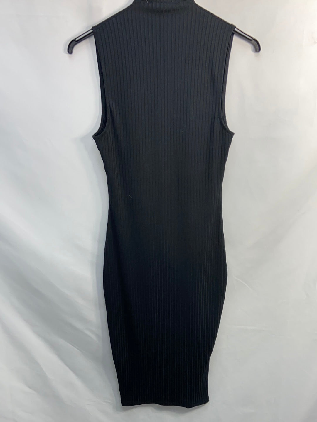 PULL&BEAR.Black fitted ribbed Ts dress