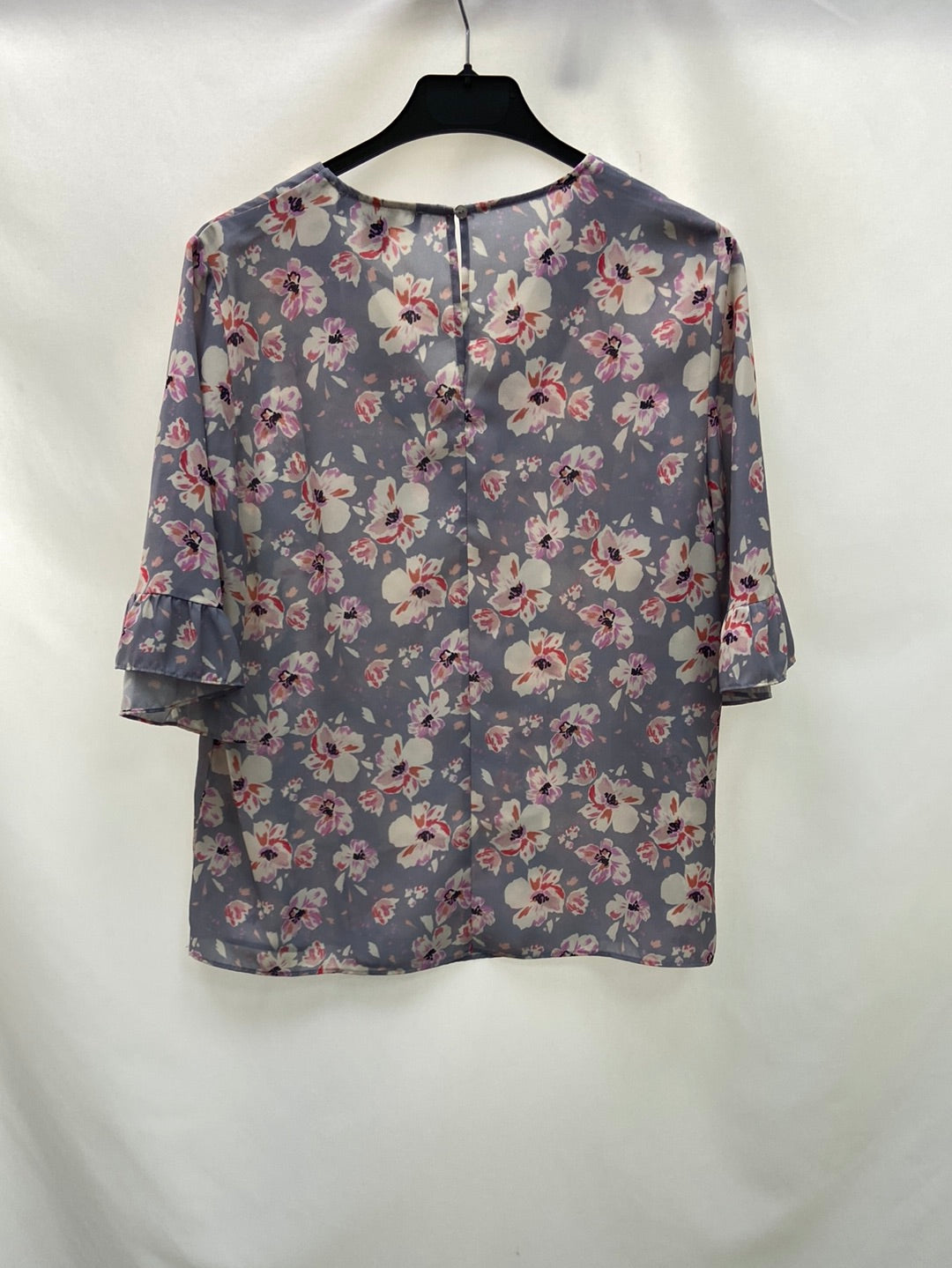 PRIMARK.Blue-grey floral blouse S.38