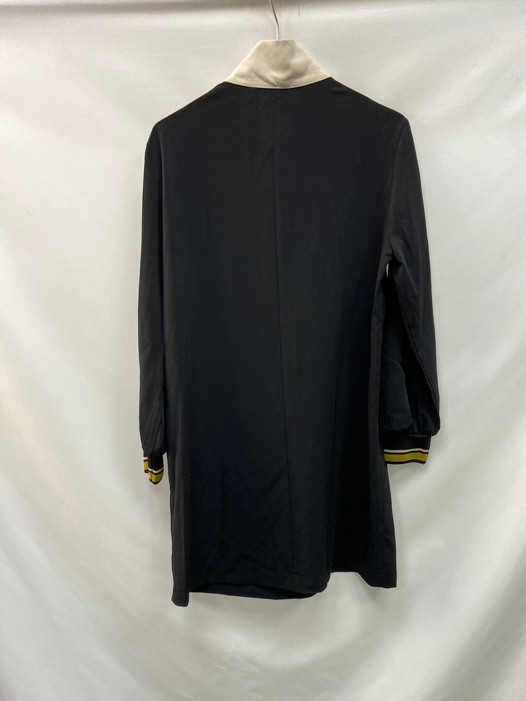 ZARA.Vestido corto tricolor T.M