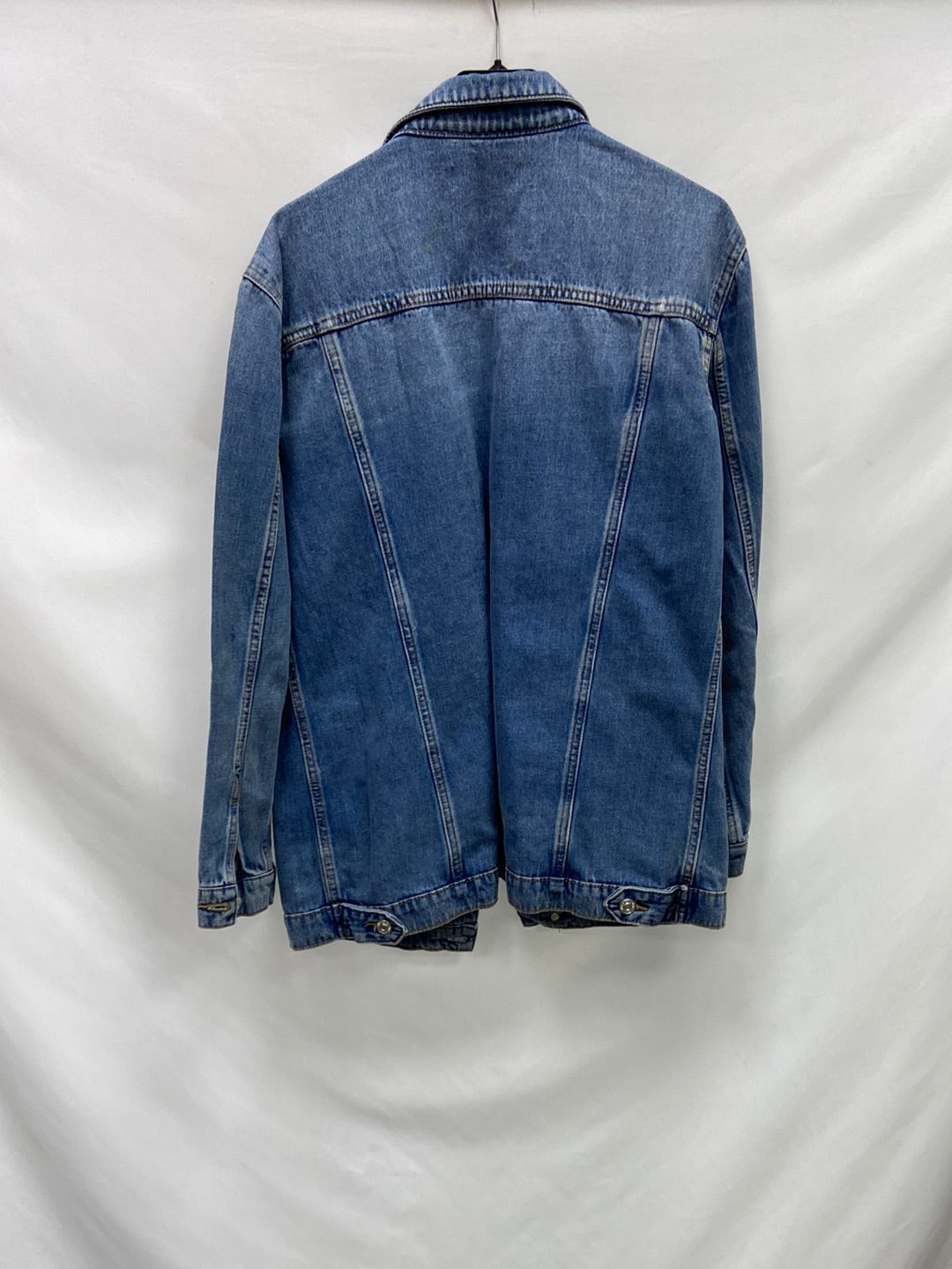 MANGO.Cazadora vaquera T.M/L