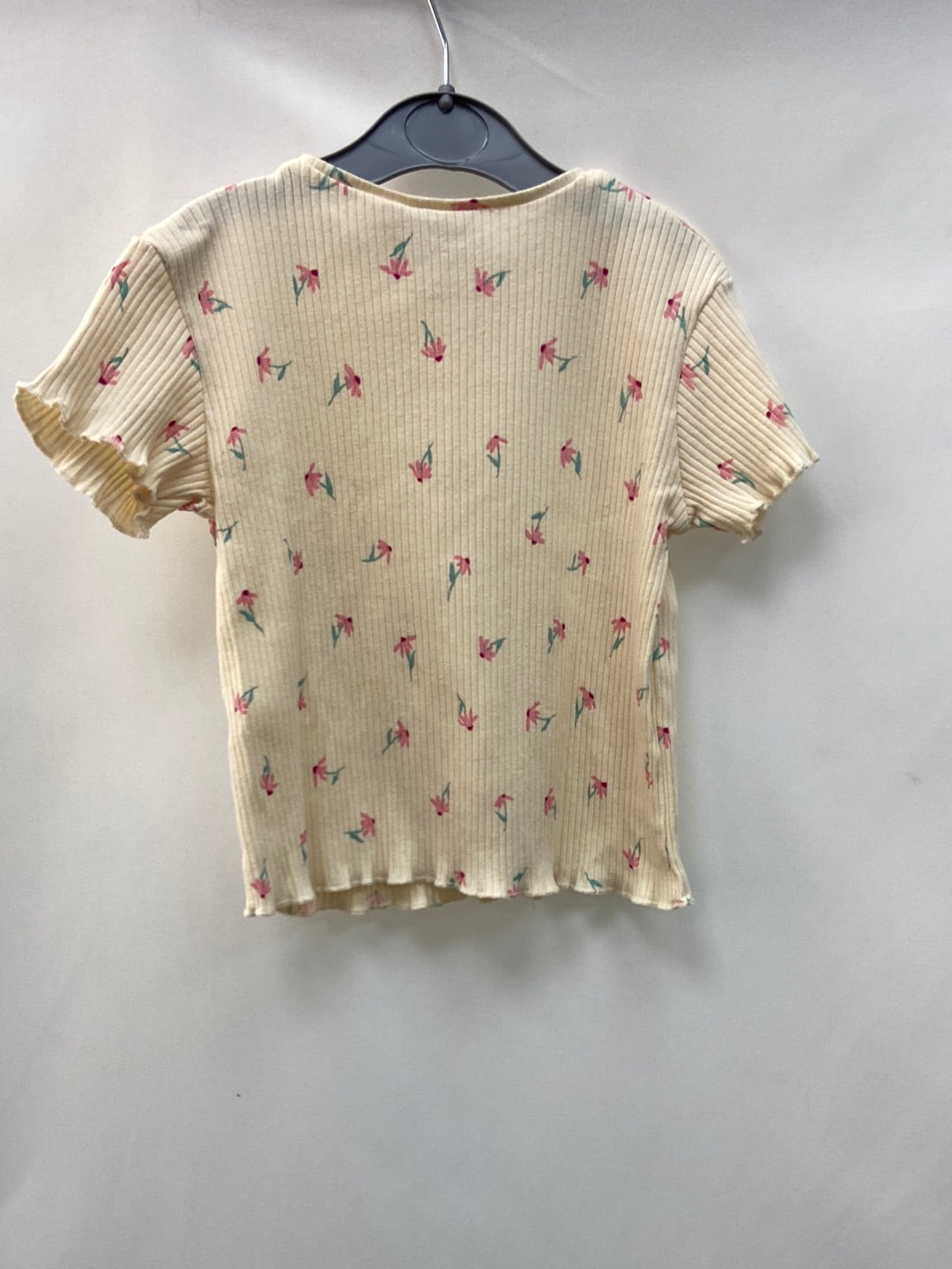 ZARA. Camiseta beige flores T.12-18 meses