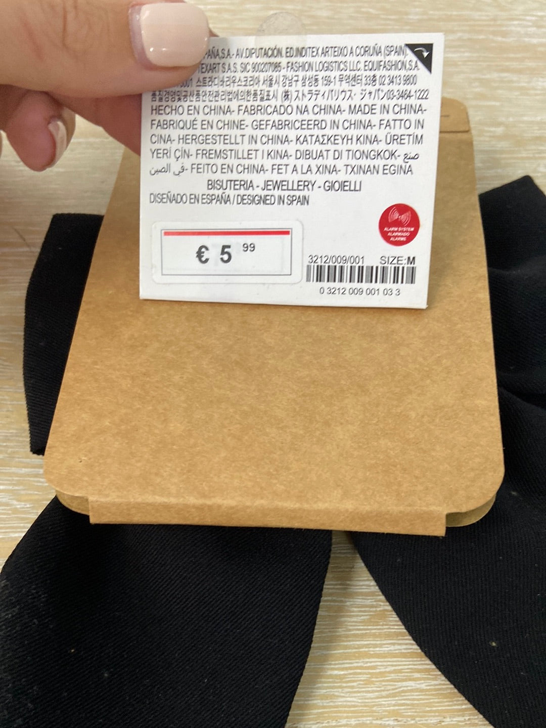 STRADIVARIUS.Pasador lazo