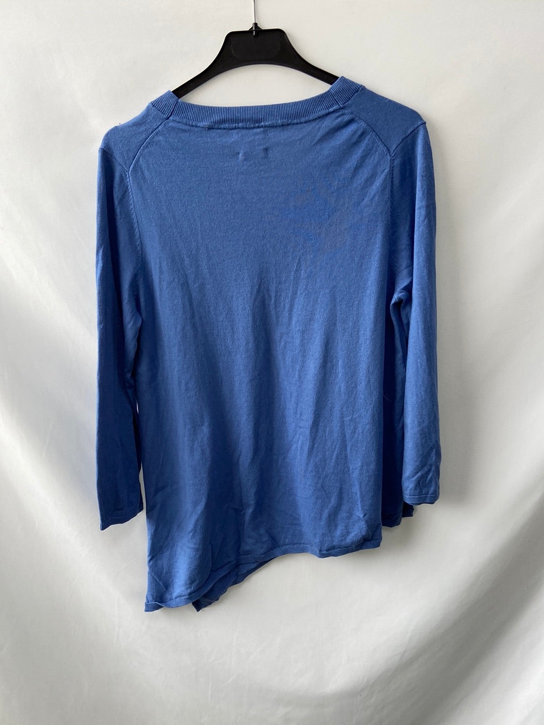 market.MASSIMO DUTTI. Jersey azul asimetrico T.m