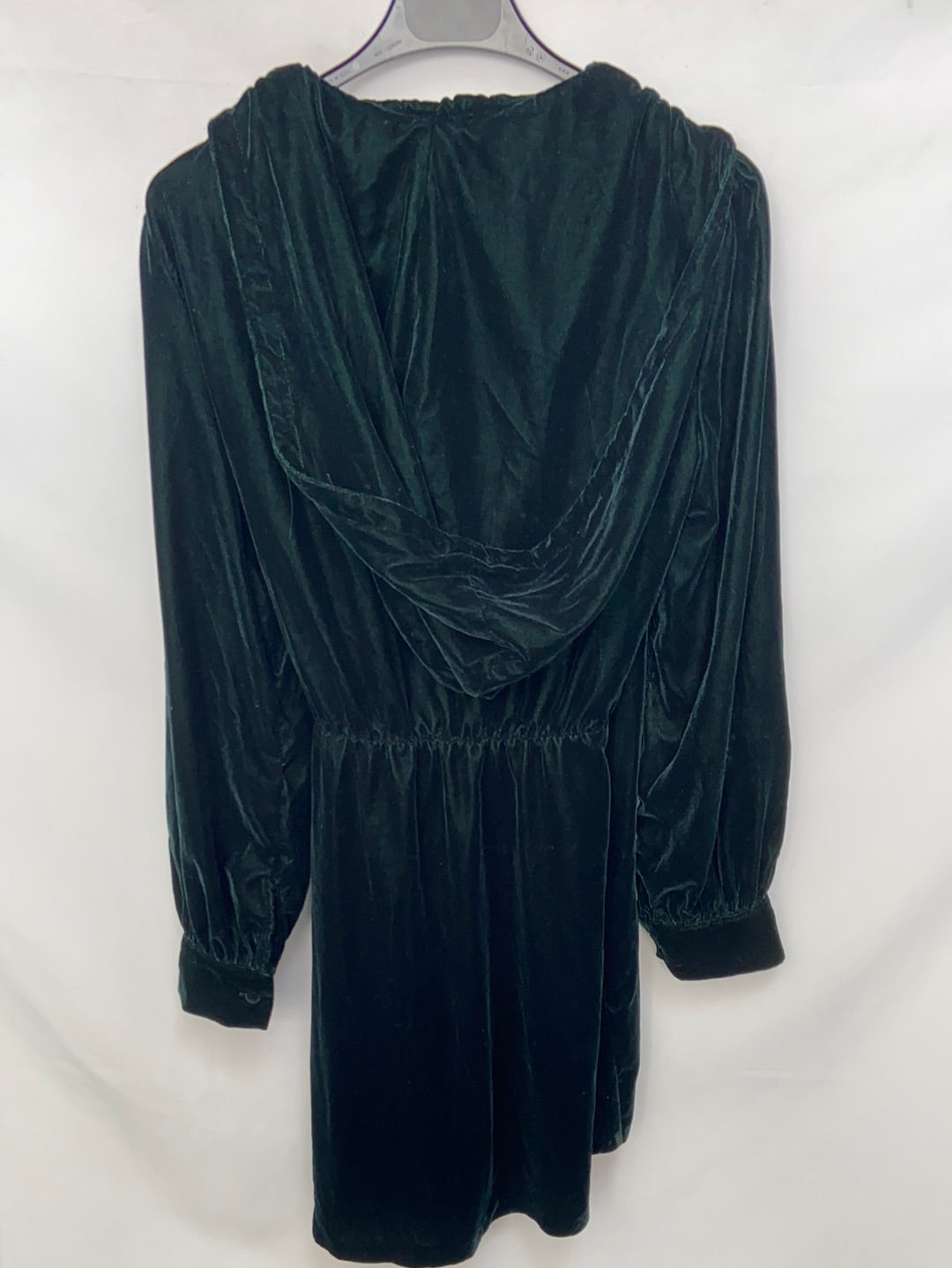 ZARA.Vestido terciopelo verde capucha T.s