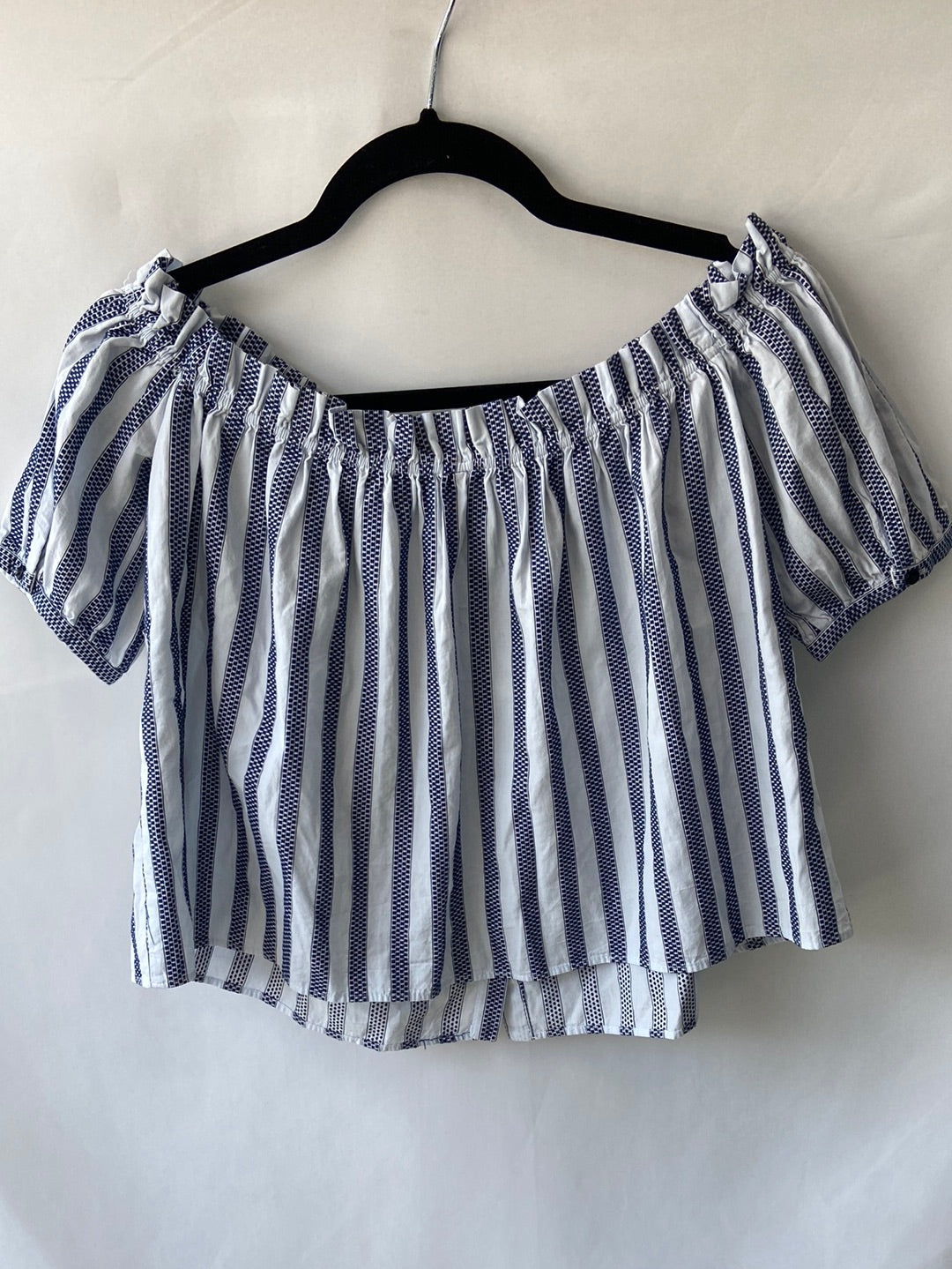 ZARA. Top cuello barco rayas T.S