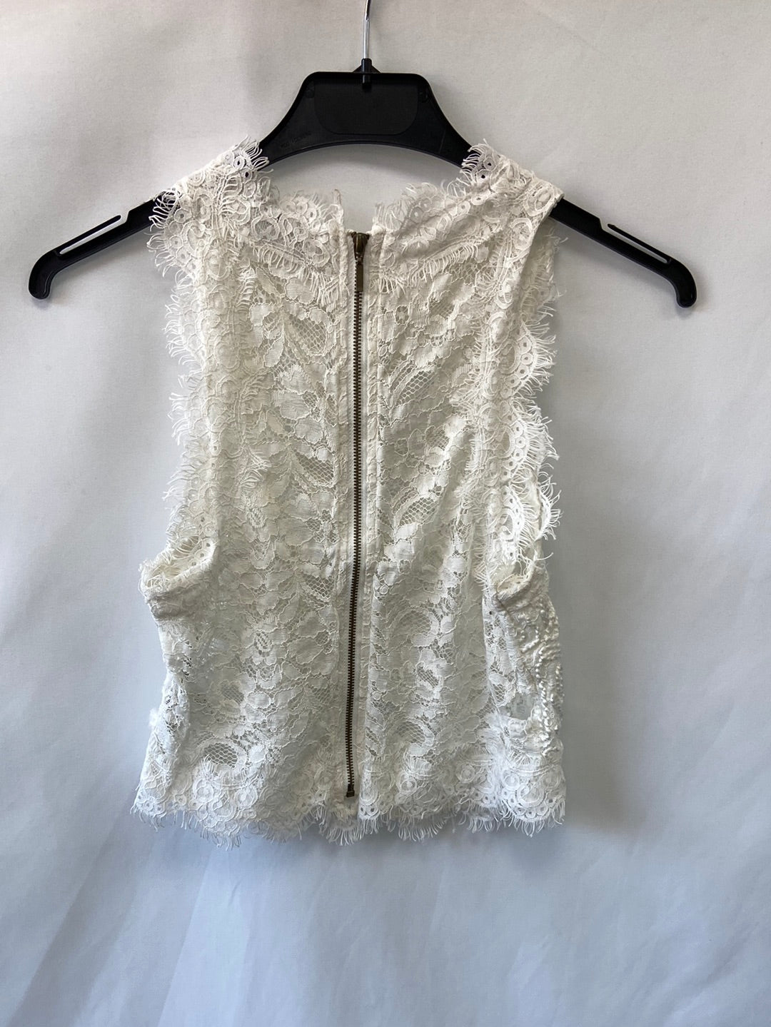 ZARA.Top encaje blanco T.S