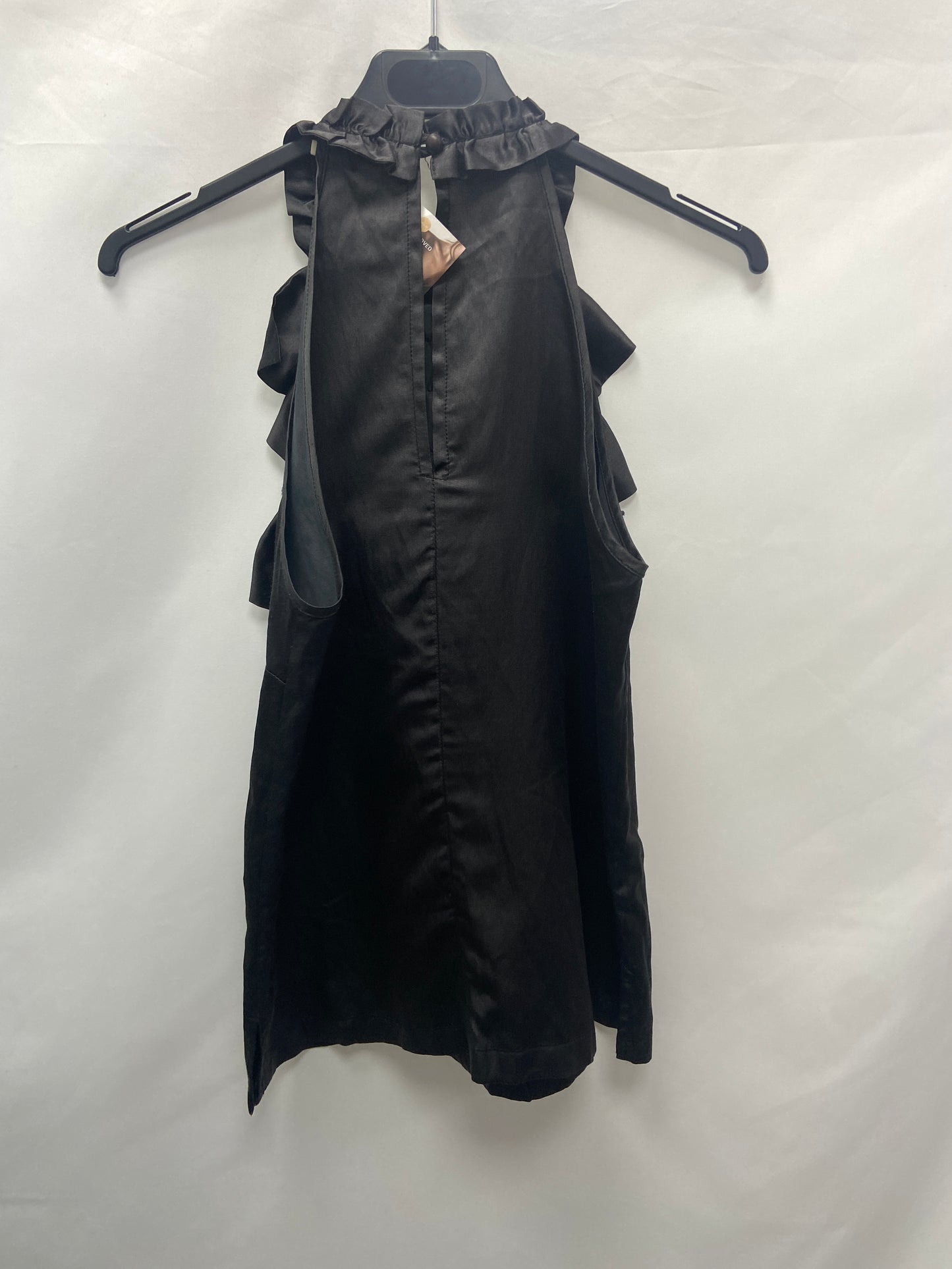 SYSTEMACTION. Top negro