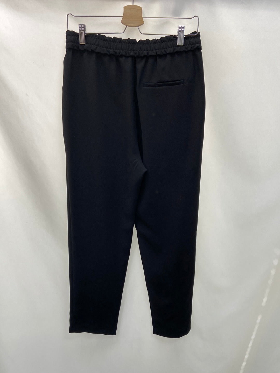 ZARA. Relaxed black trousers TM