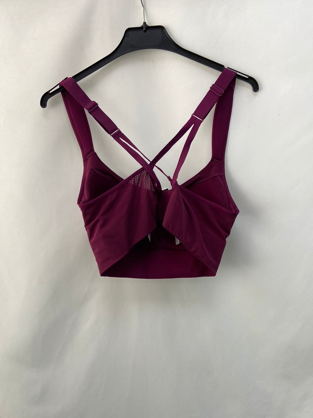 OYSHO. Top morado deportivo 95b
