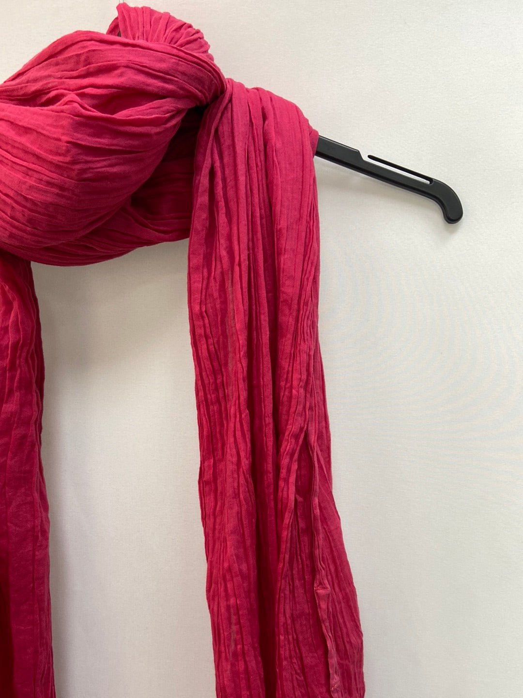 OTRAS.Fular buganvilla plisado