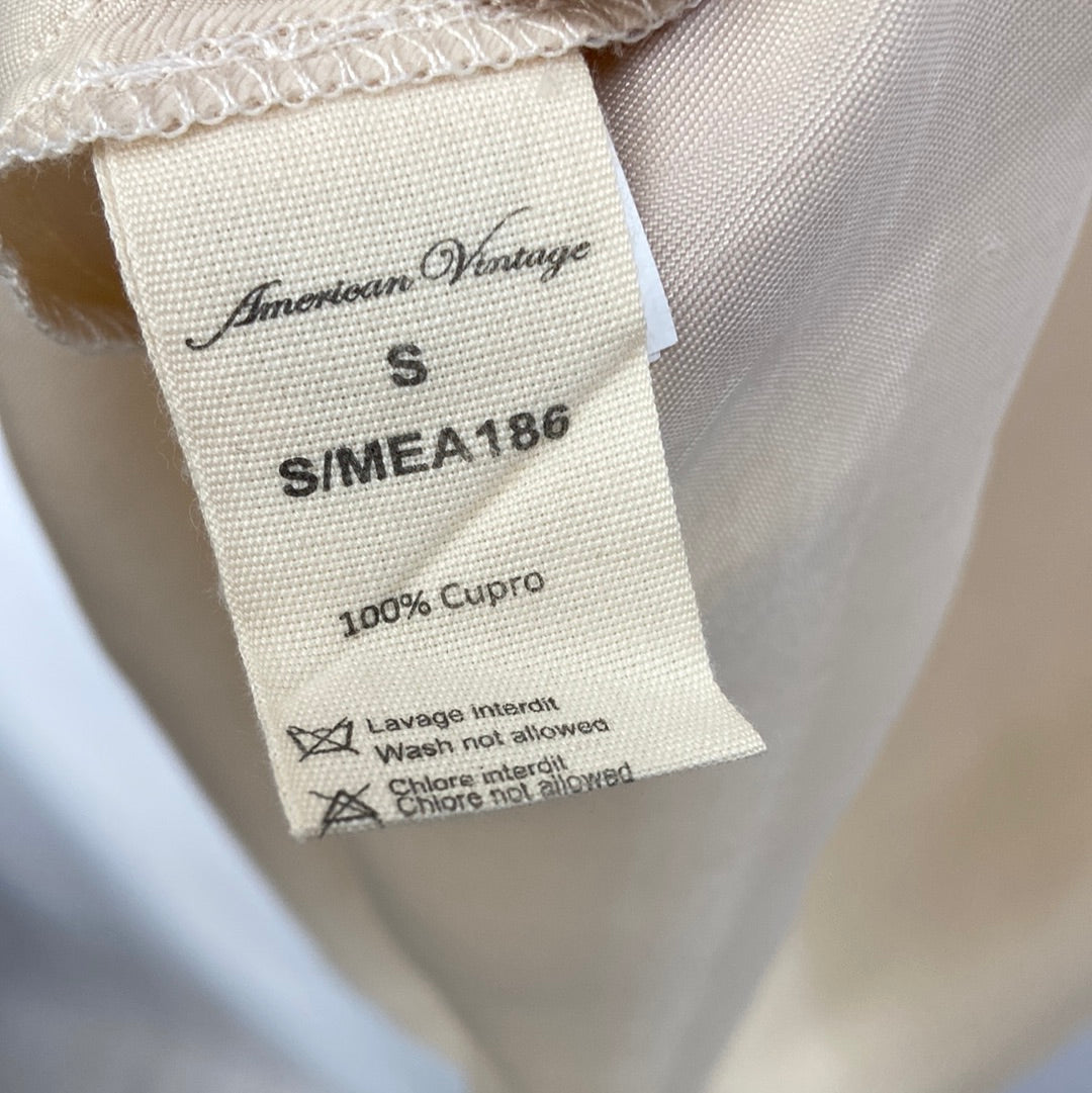 AMERICAN VINTAGE. Top 100% cupro beige T.s
