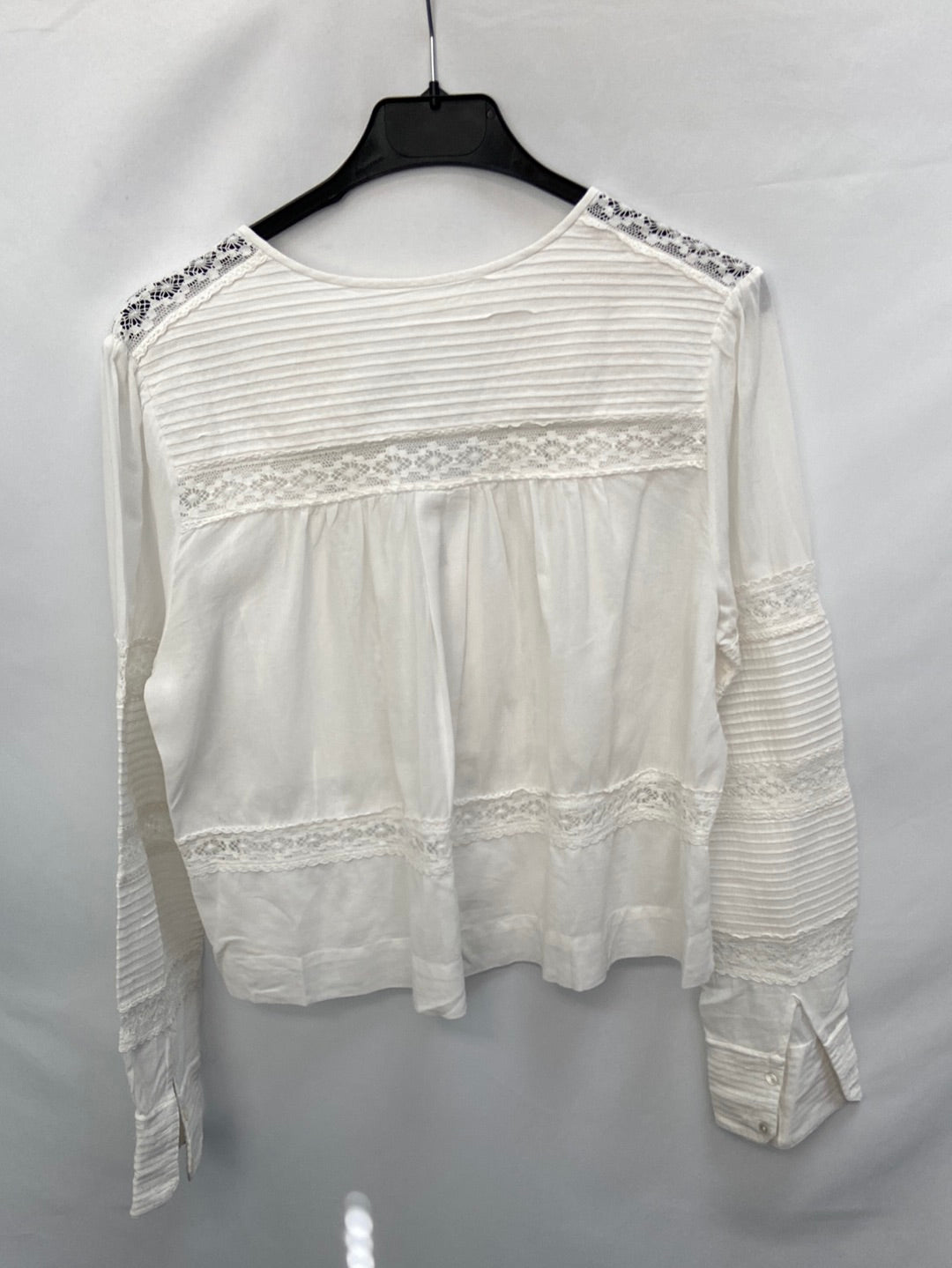 ISABEL MARANT ÉTOILE. Ts die-cut white blouse