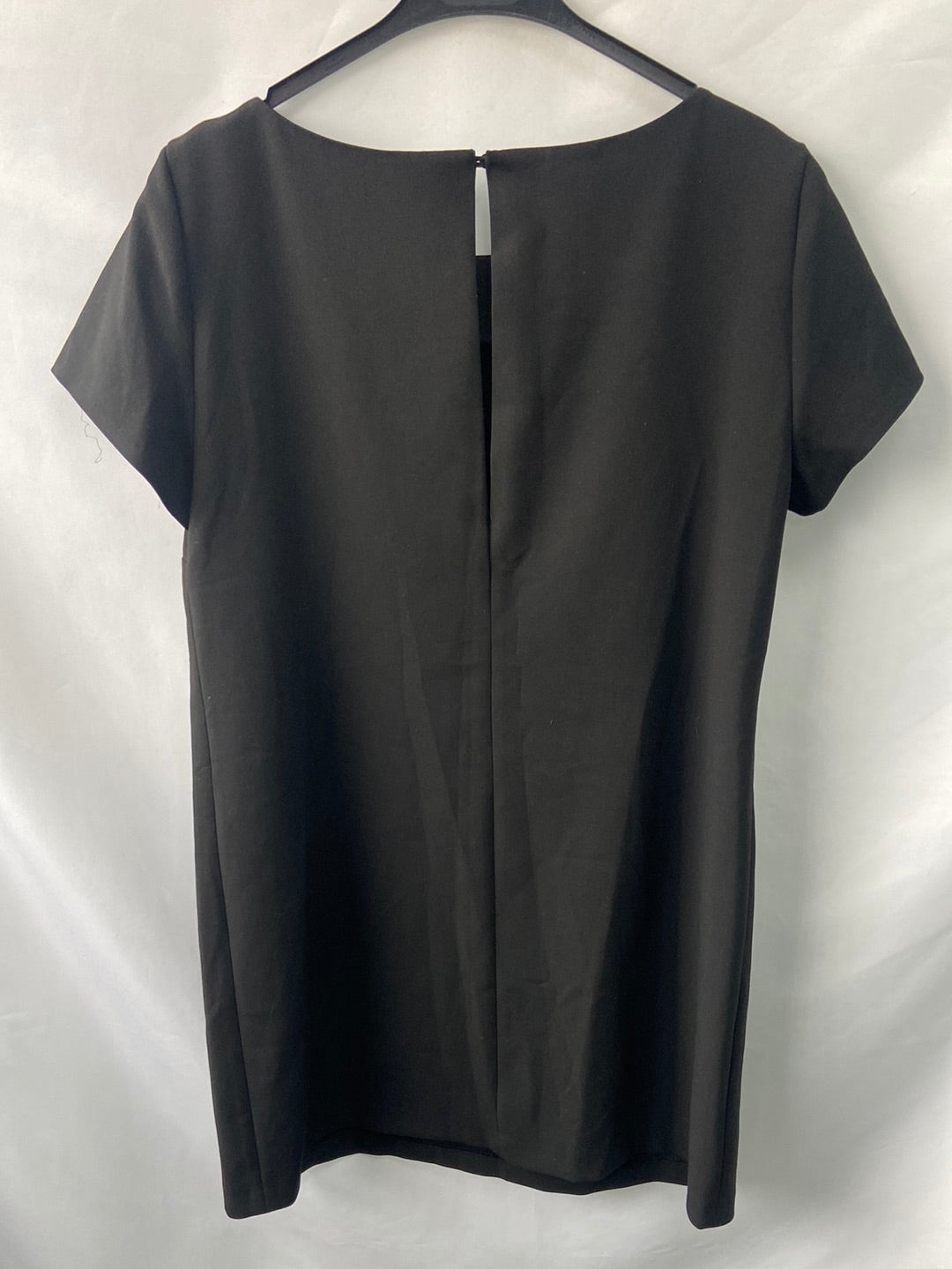 ZARA. Vestido negro talla XL