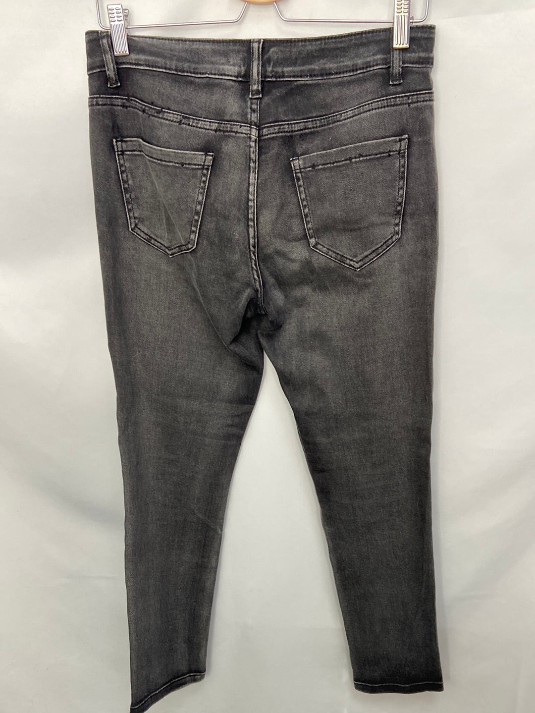 SPRINGFIELD. Jeans negros tachuelas T.38 (Tara)