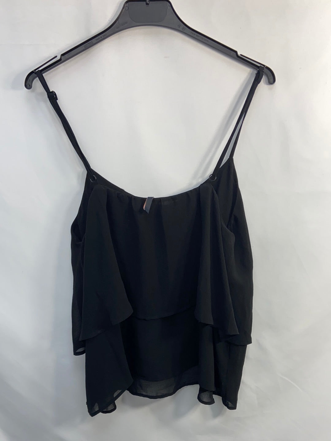 BERSHKA. Black strappy top TL