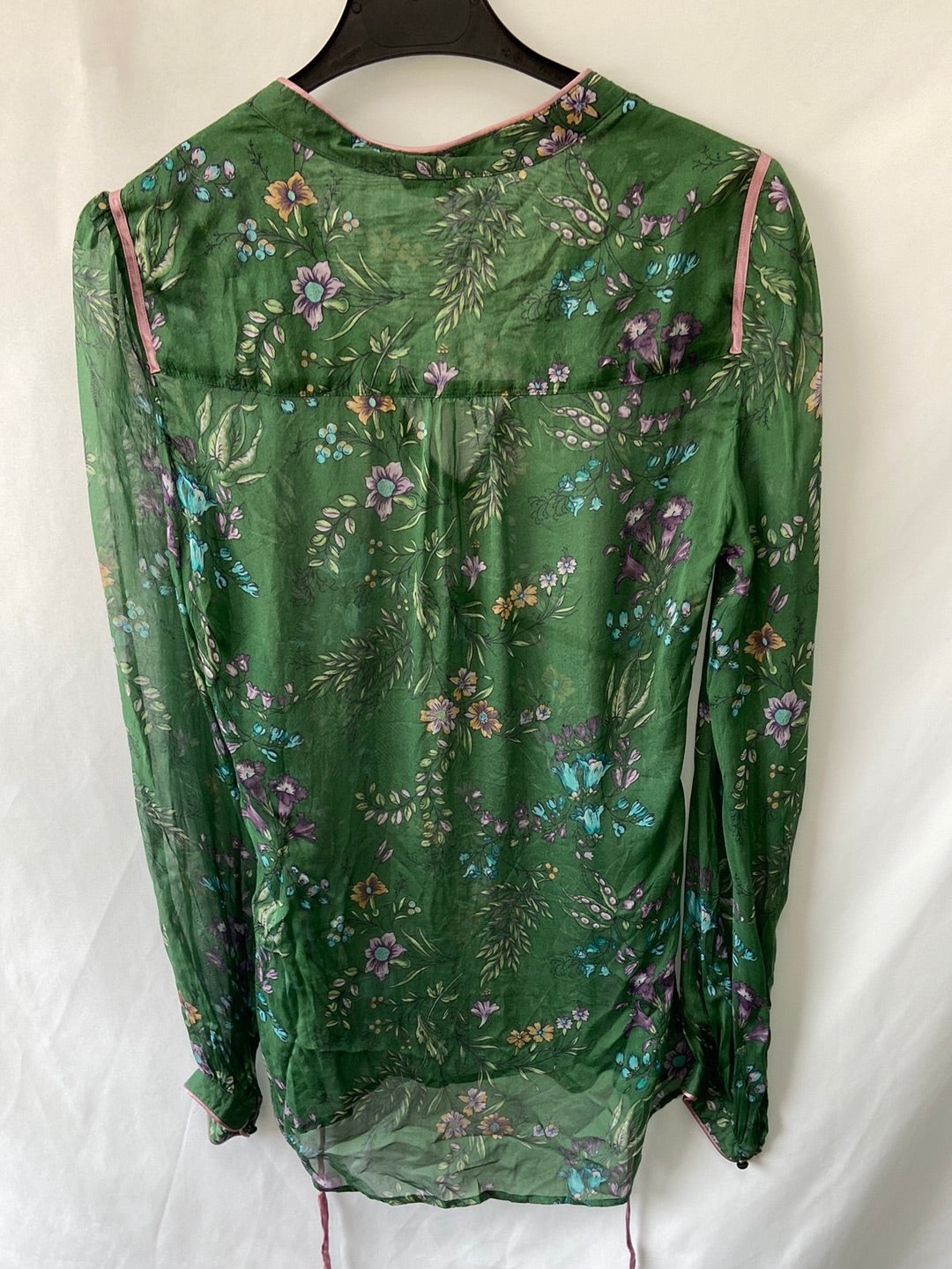 MASSIMO DUTTI.Blusa seda semitransparente T.s