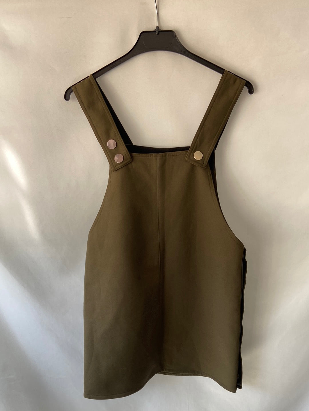 BOHOO. Green dungarees size 32