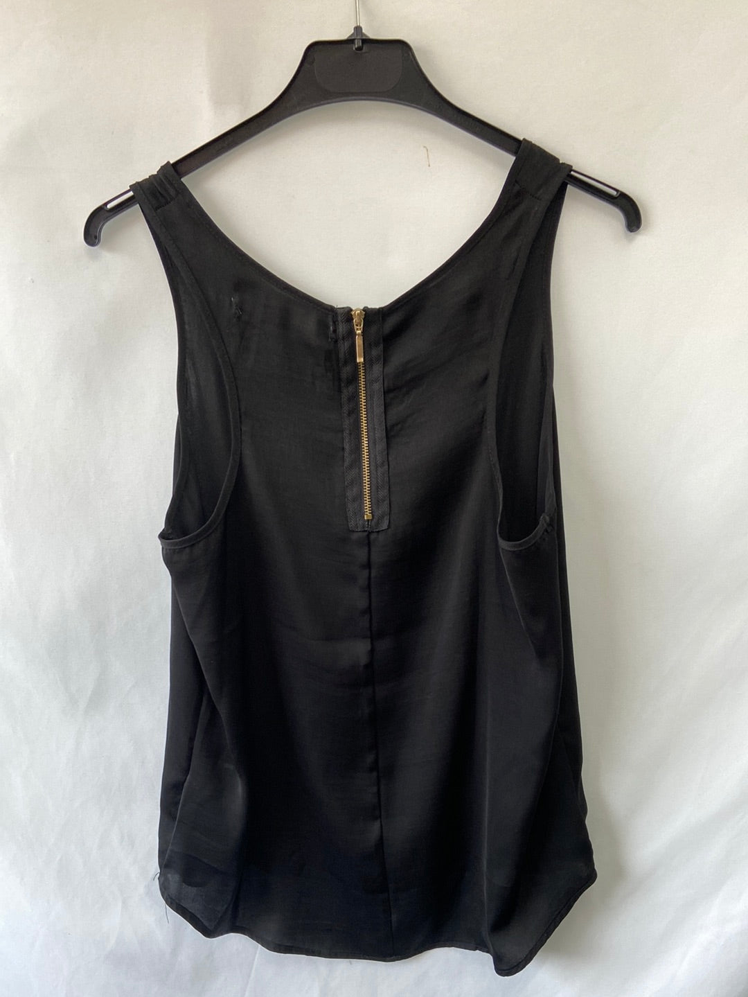 STRADIVARIUS.Top fluido negro T.M