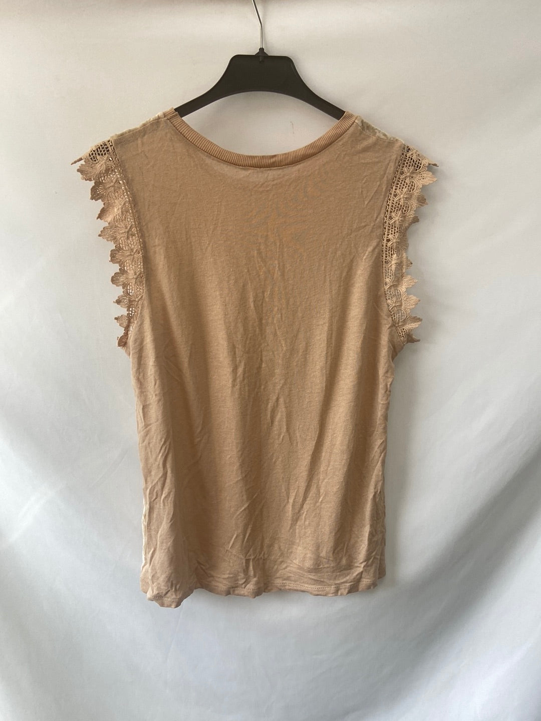 ZARA. Camiseta terciopelo T. M