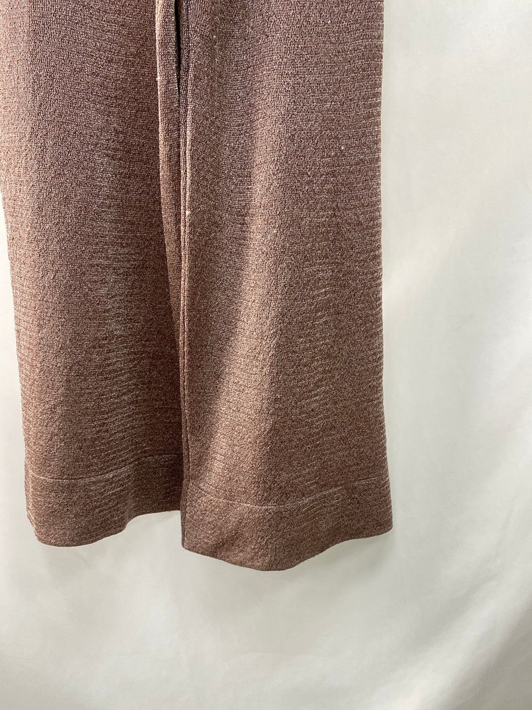 ZARA.Pantalones anchos punto T.M