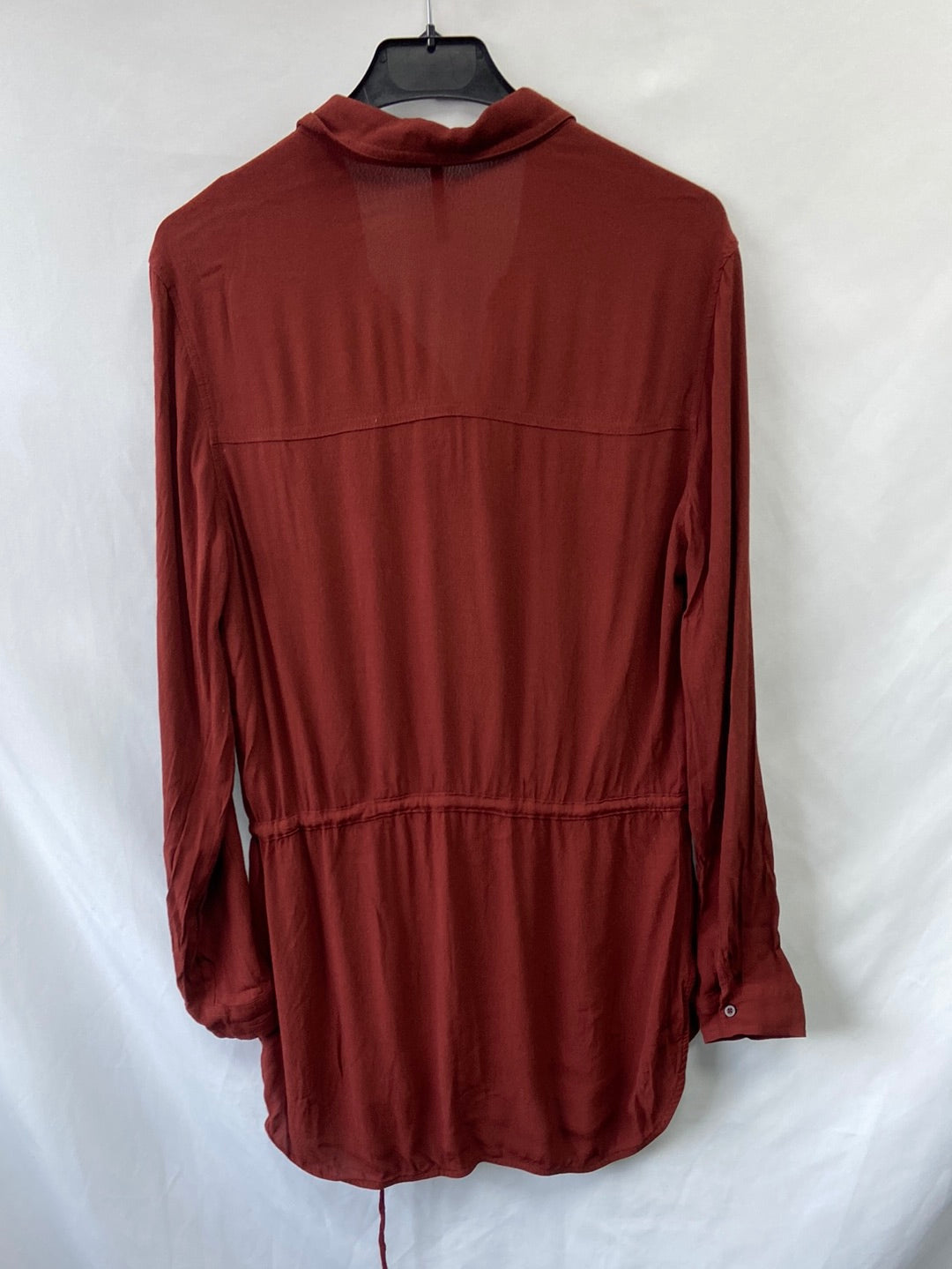 STRADIVARIUS.Tm brick-colored blouse