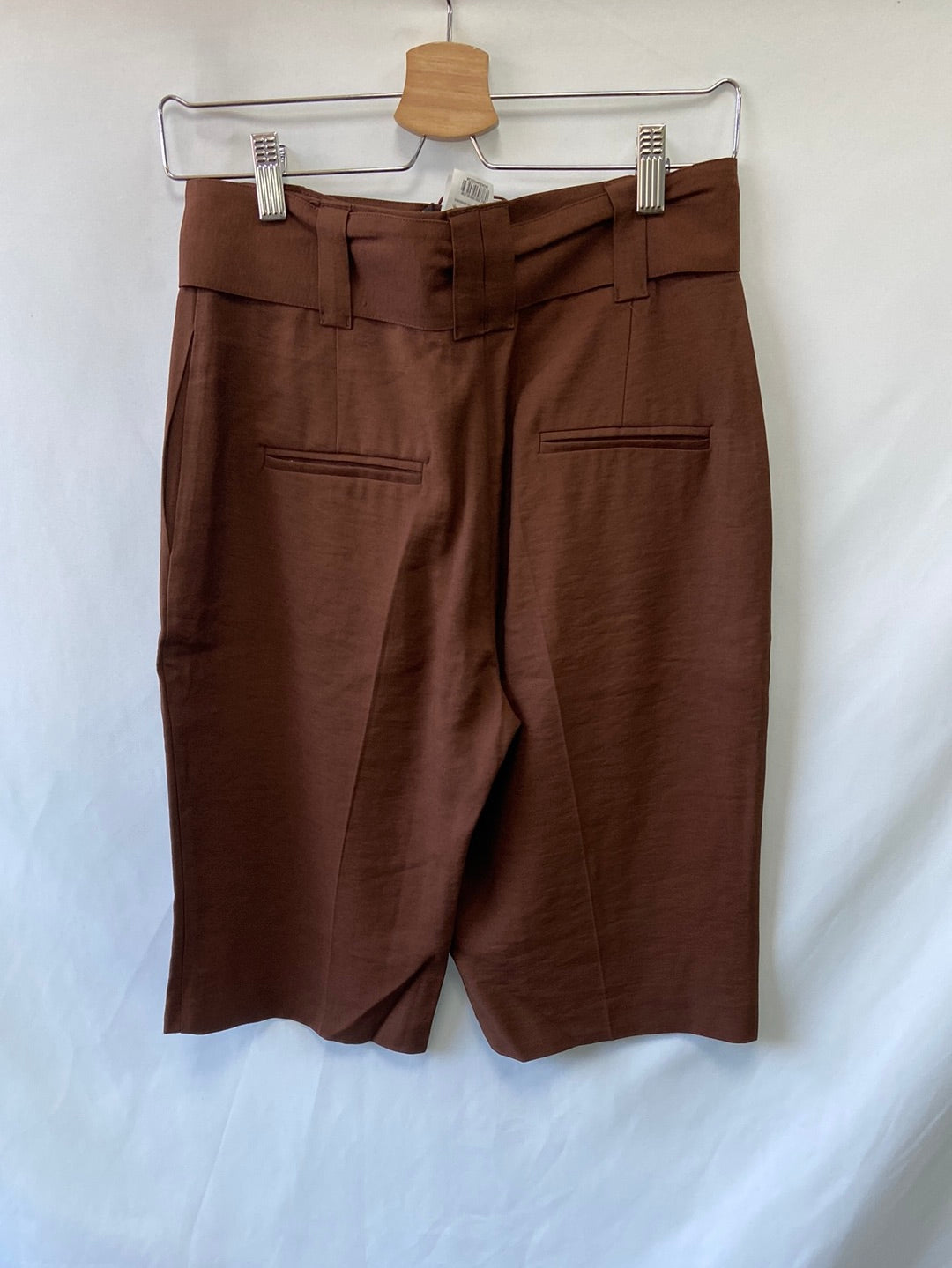 SFERA.Bermudas pinzas T.36