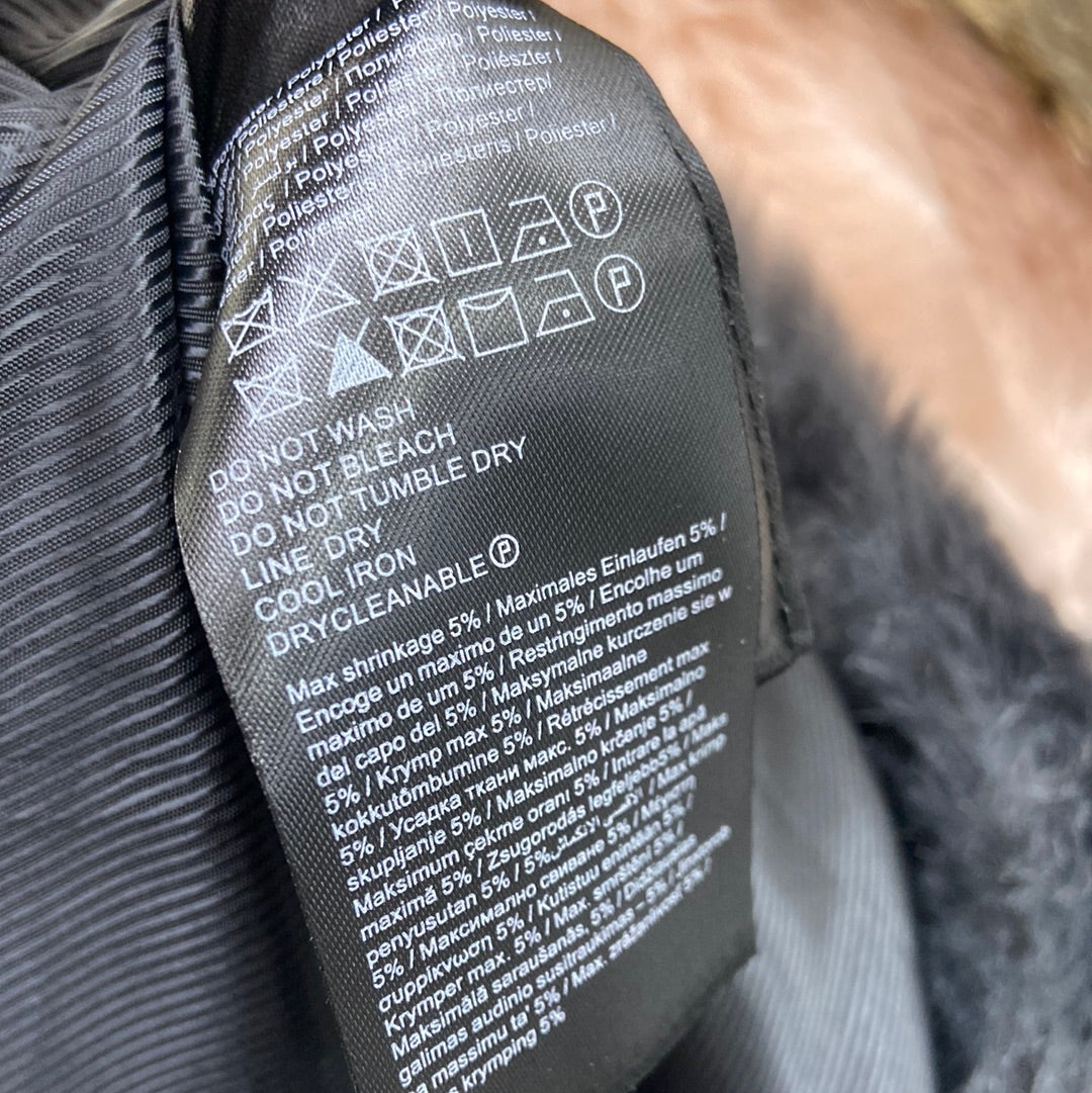 VERO MODA. Fur coat S.XS