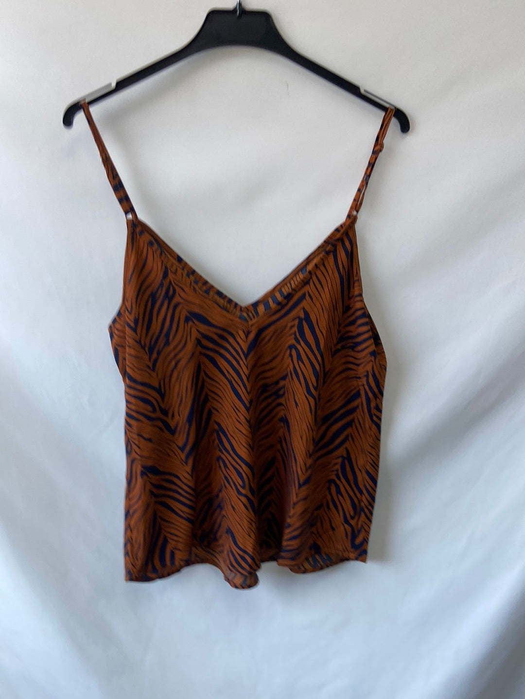 SHEIN.Top tirantes animal print T.36