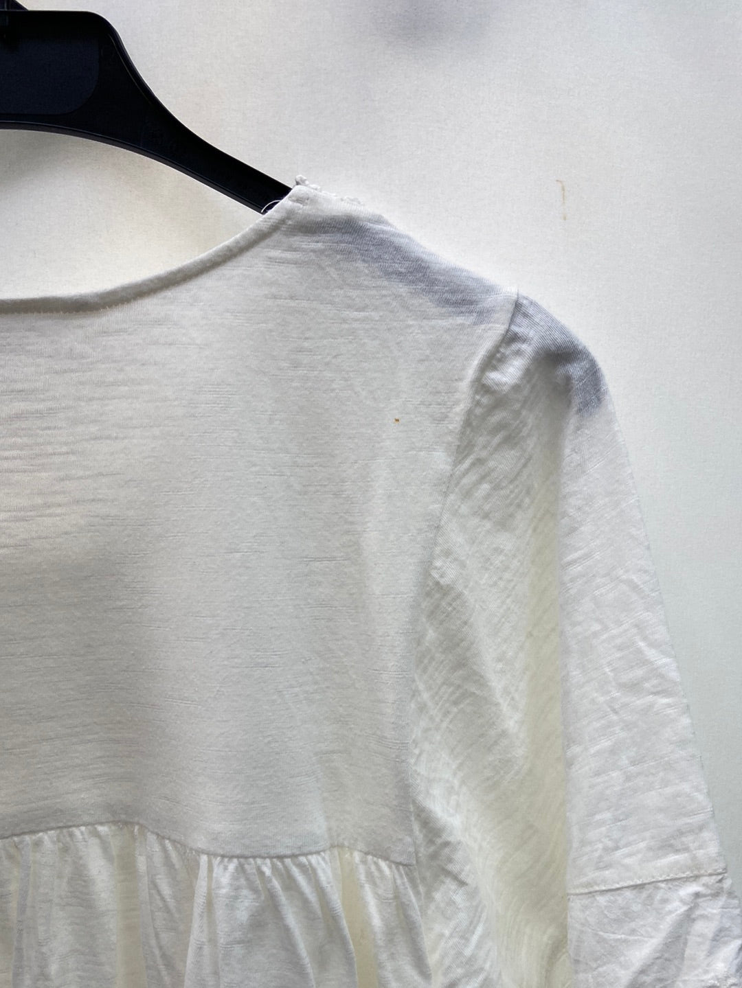 SFERA.Top blanco encaje T.M (Tara)