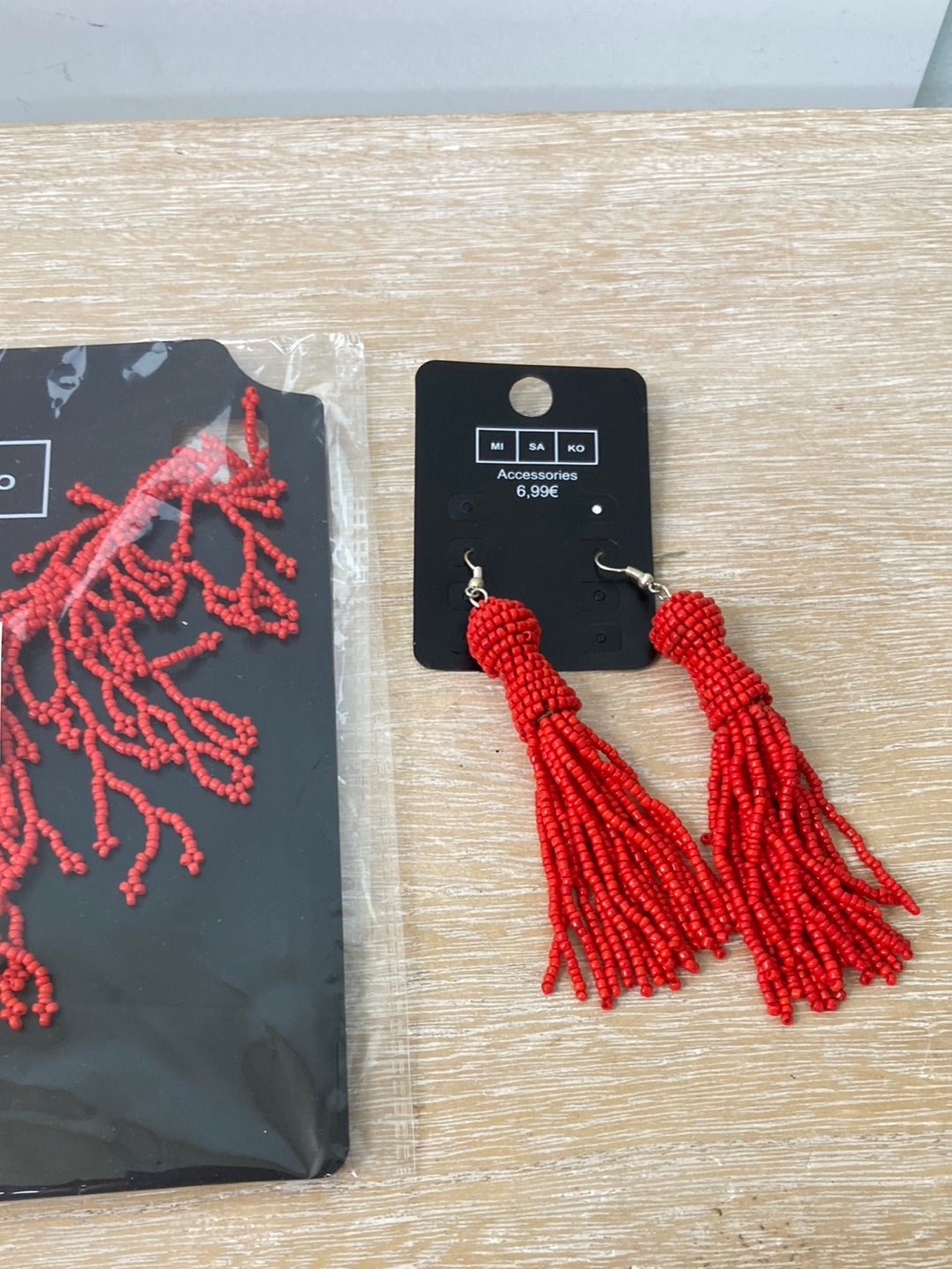 MISAKO.Collar rojo abalorios