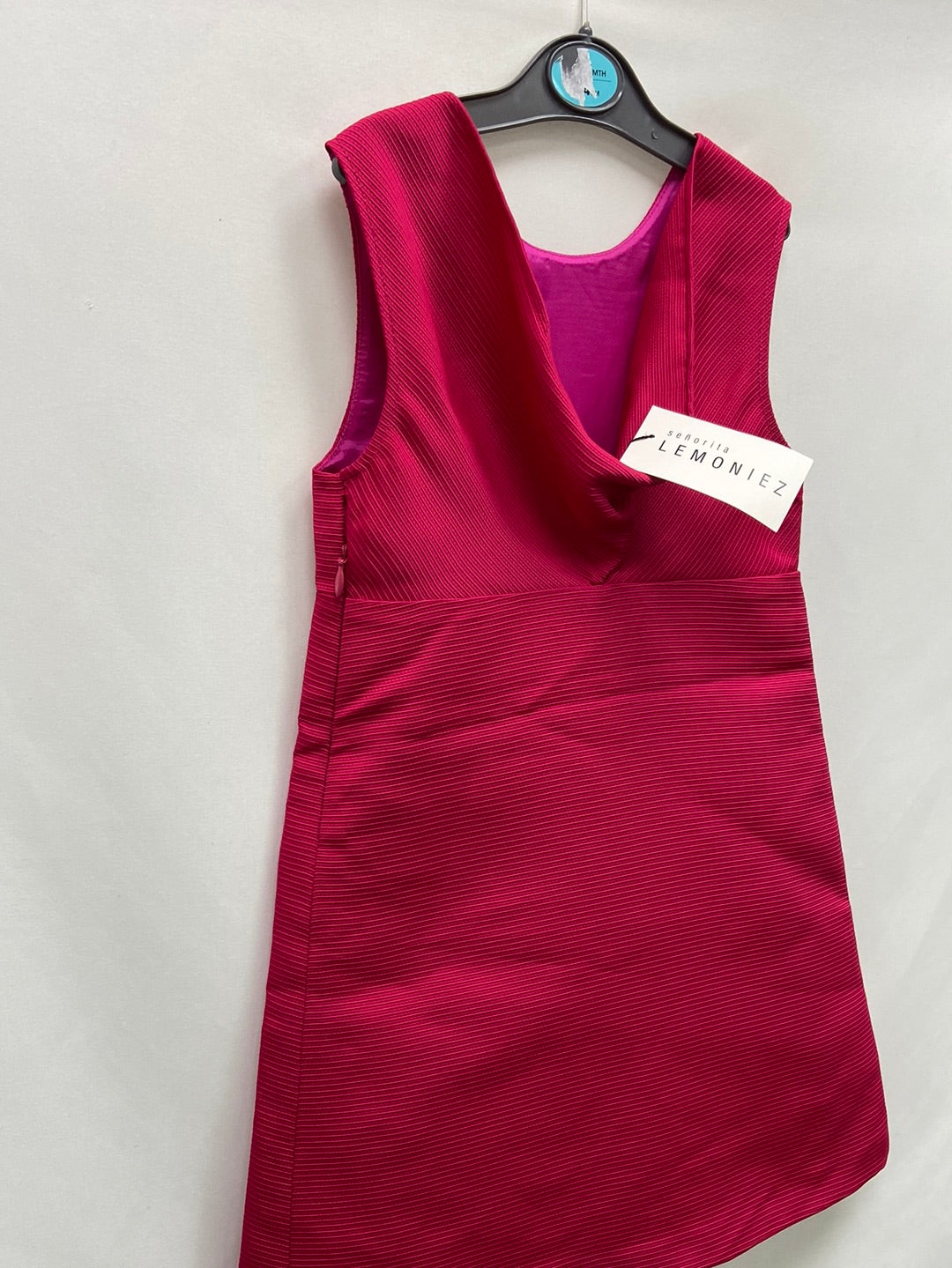 SEÑORITA LEMONIEZ. Vestido fusciaT.6 años