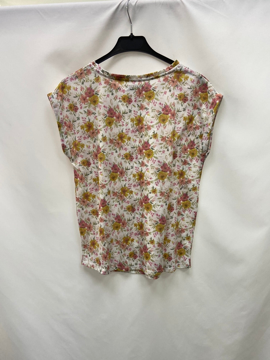 MLN.Camiseta beige flores T.S