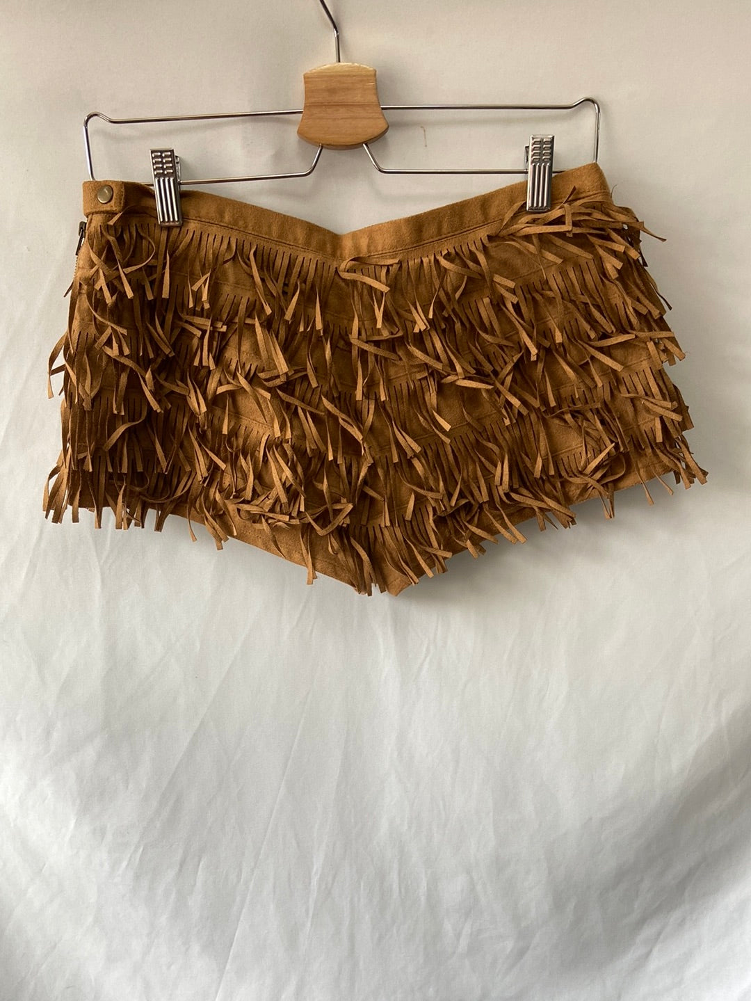 ZARA.Shorts flecos antelina T.s