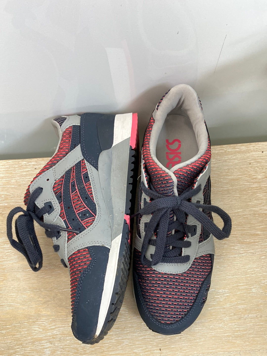 ASICS. Grey sneakers size 39